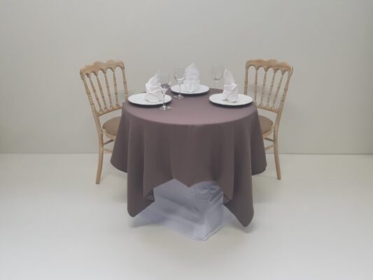 Λευκό εφαρμοστό κάλυμμα για τραπεζάκι 80εκ.