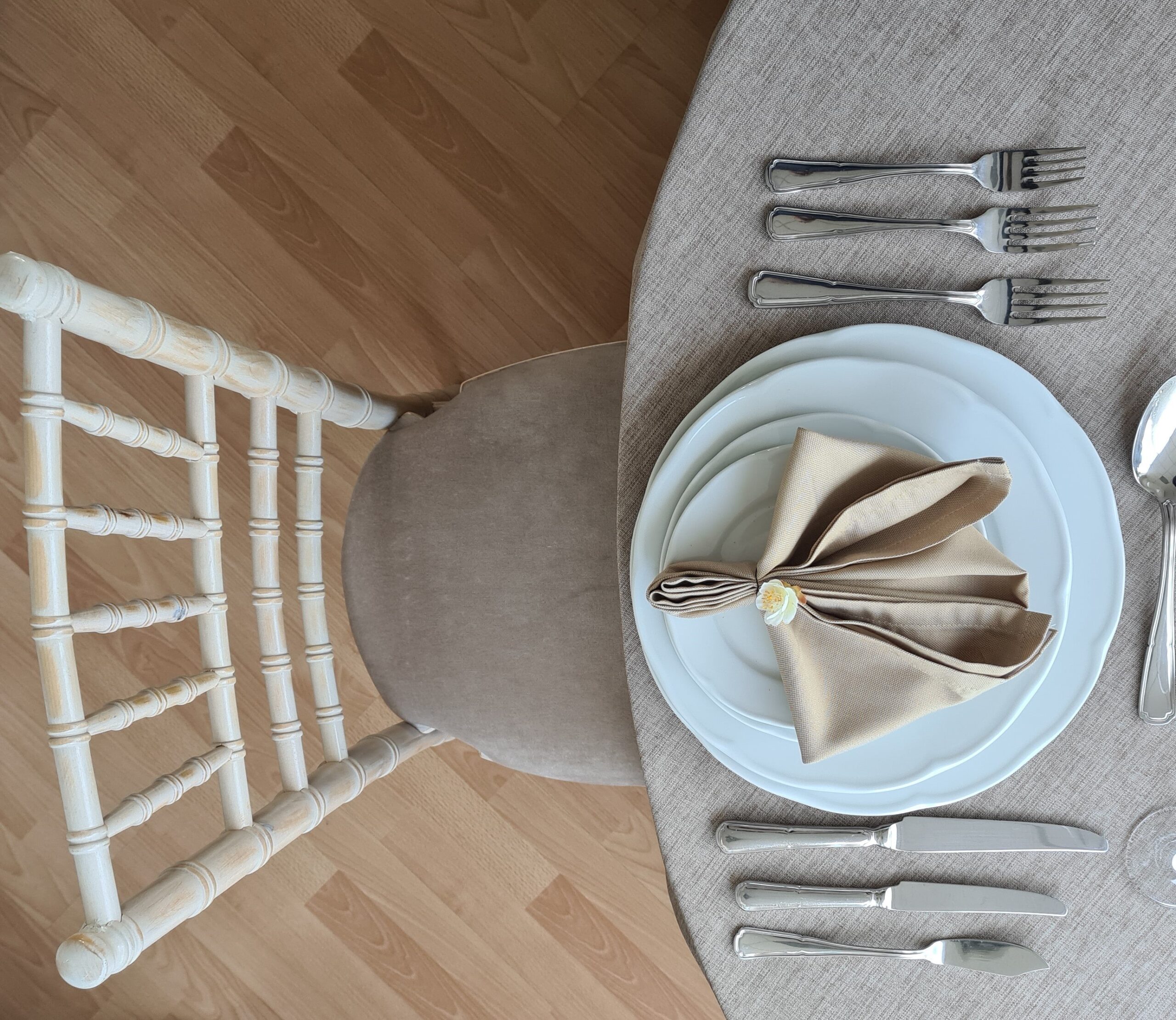 Chiavari-Αντικέ