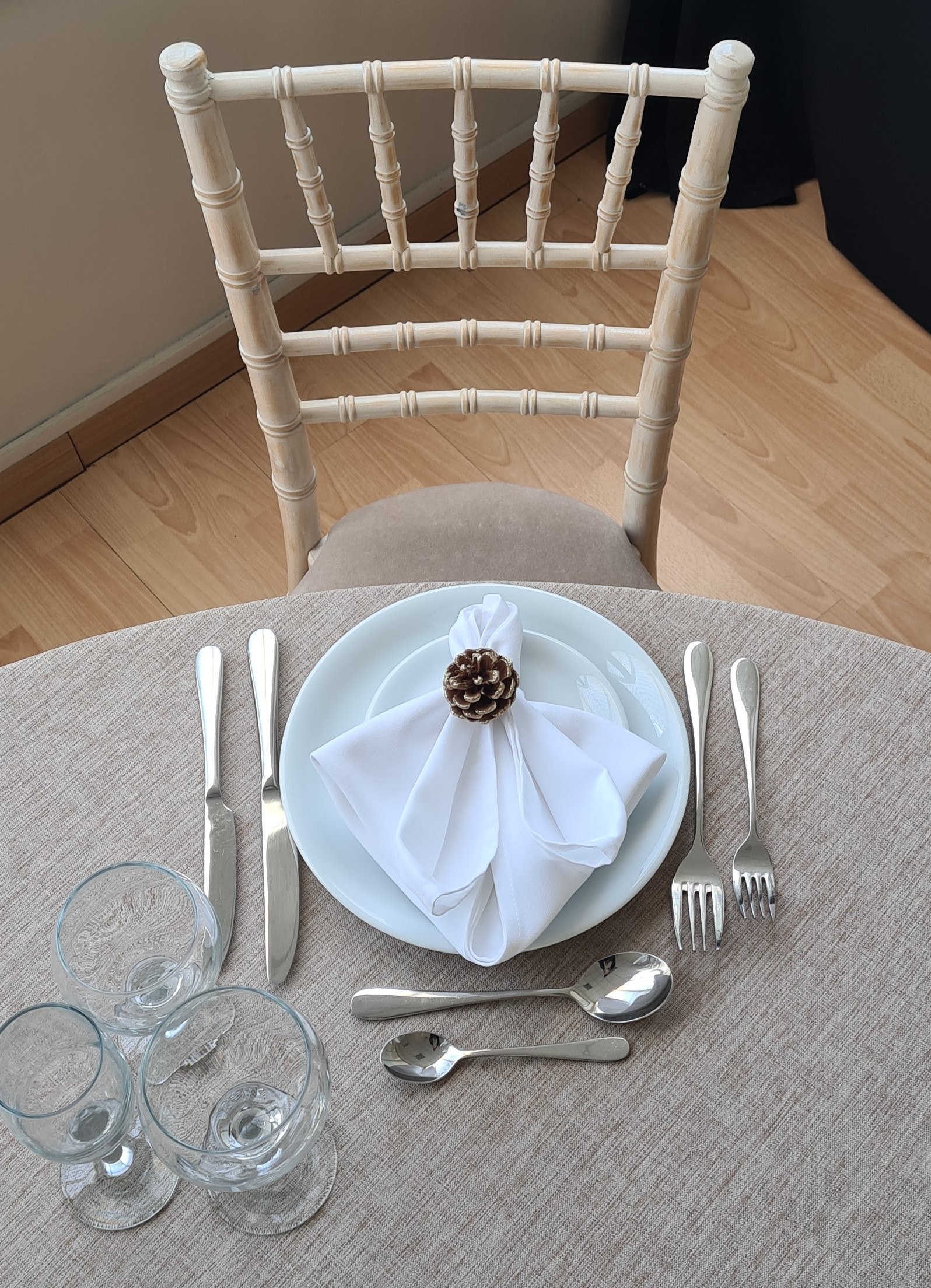 Chiavari-Αντικέ-3